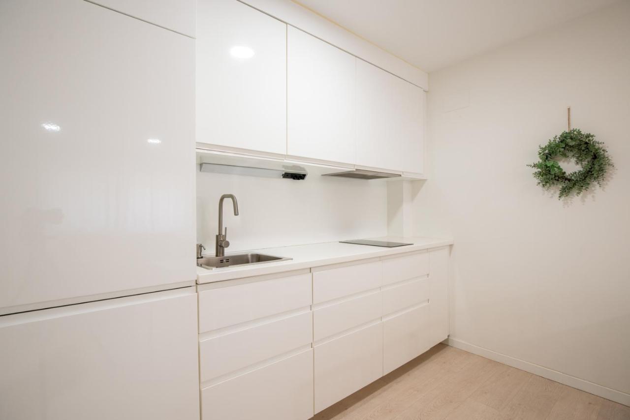 דירות סביליה Whitey Aparment In Triana מראה חיצוני תמונה