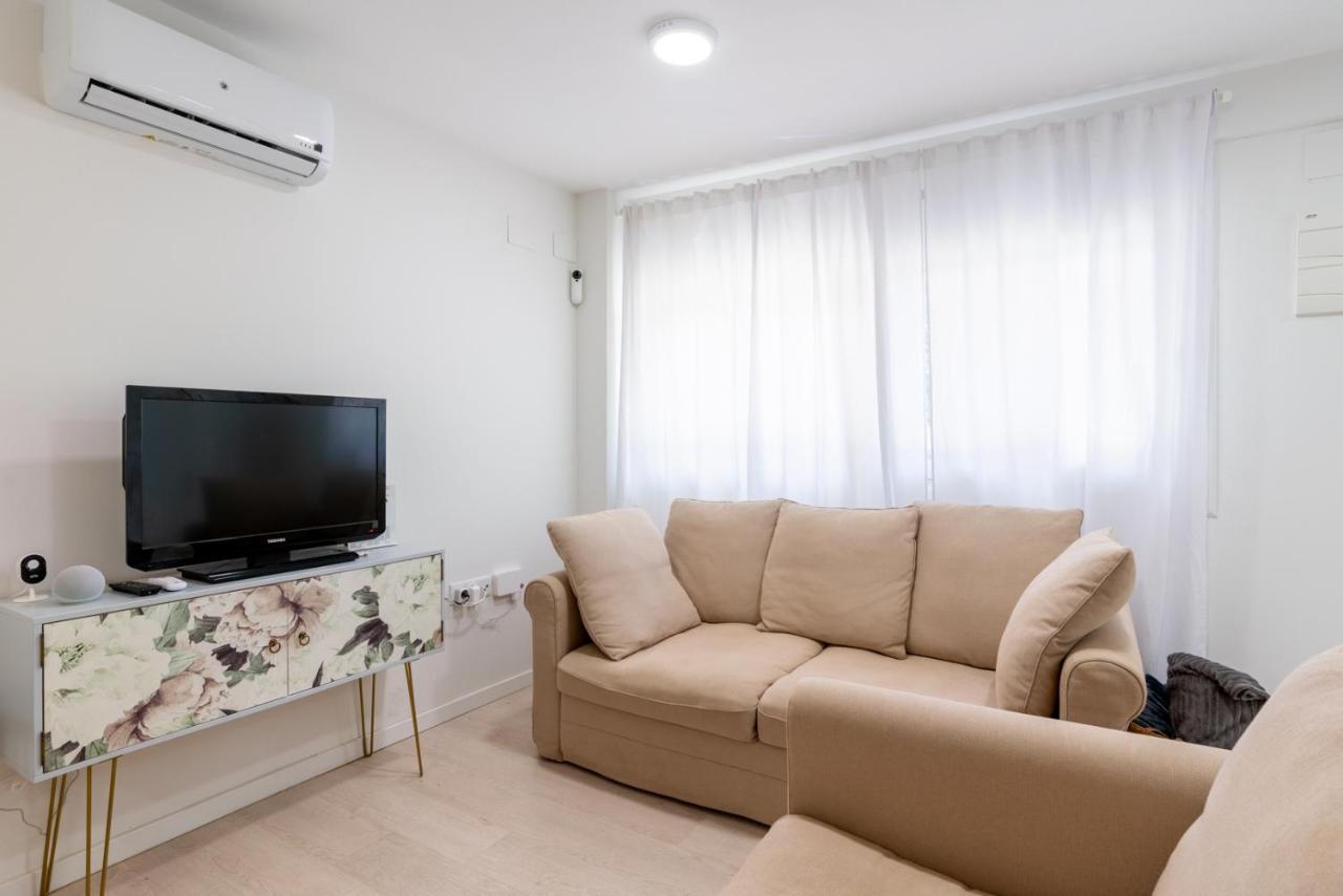 דירות סביליה Whitey Aparment In Triana מראה חיצוני תמונה
